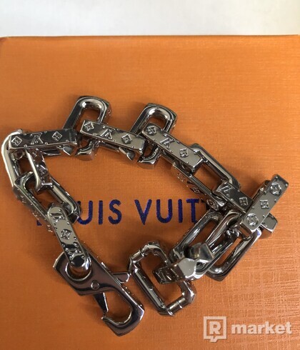 LV Metal Bracelet