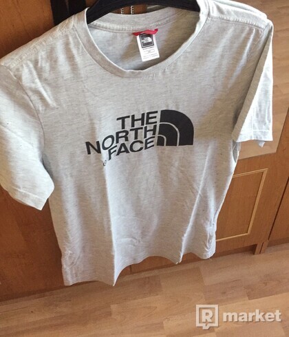 The North Face tee