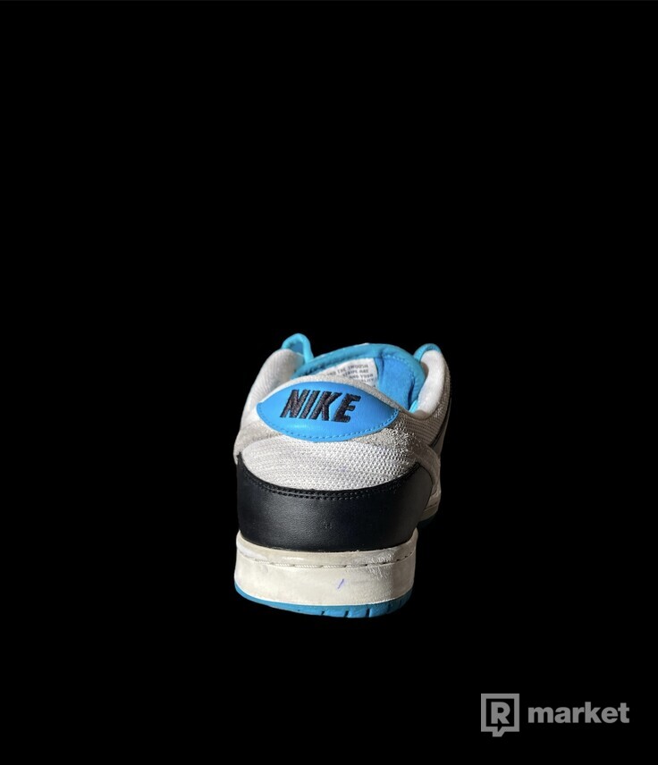 Nike Dunk SB LASER BLUE